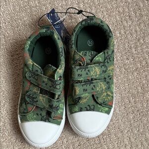 Kids Green Dino Canvas Sneakers with Graphic Print - Size 10